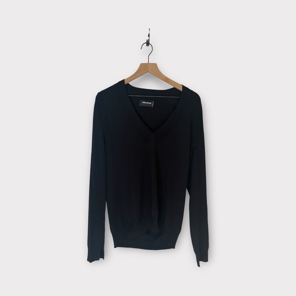 Zadig & Voltaire | Black V-Neck Knit Top Size Large Classic Timeless Size Large - Picture 2 of 8